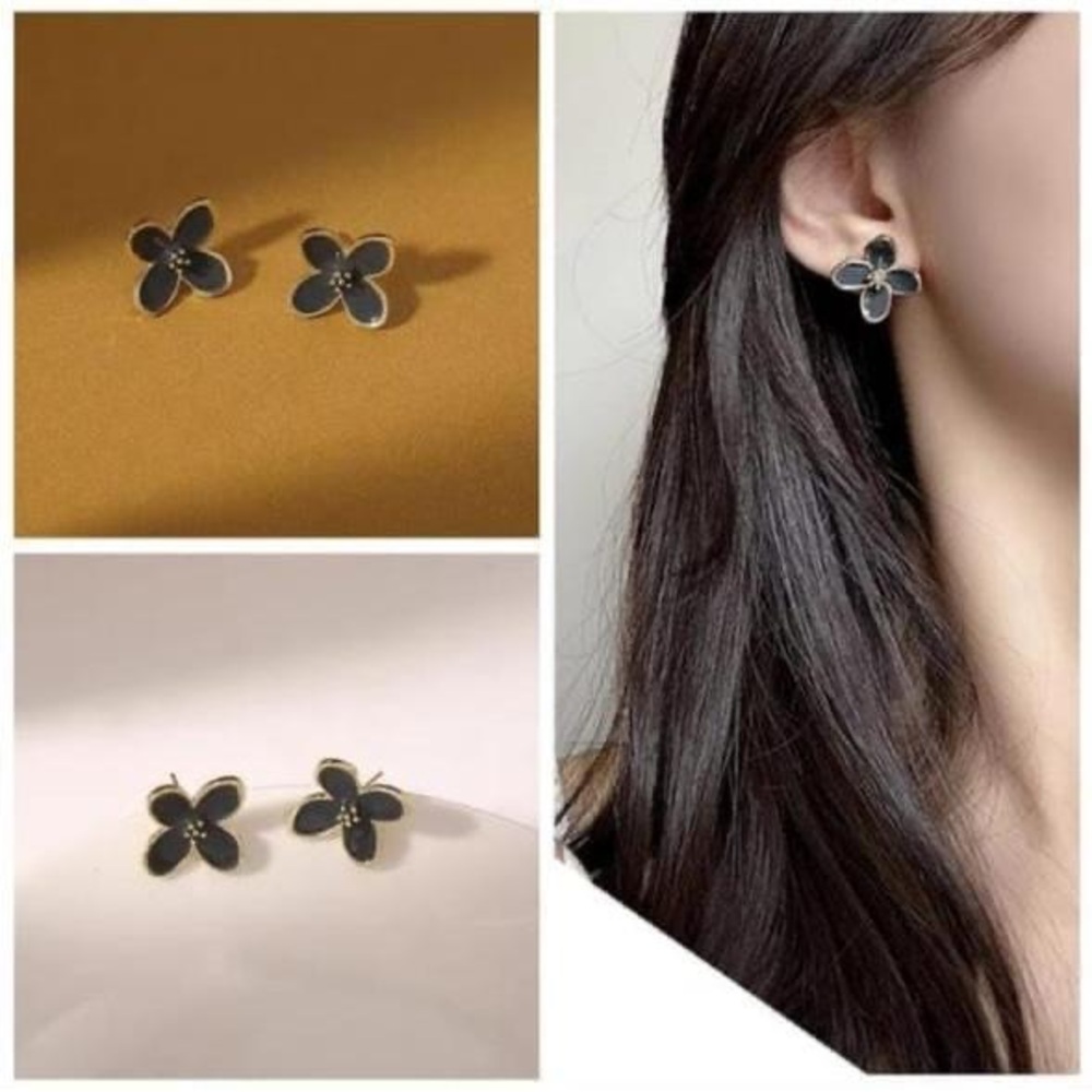 Black flower earrings